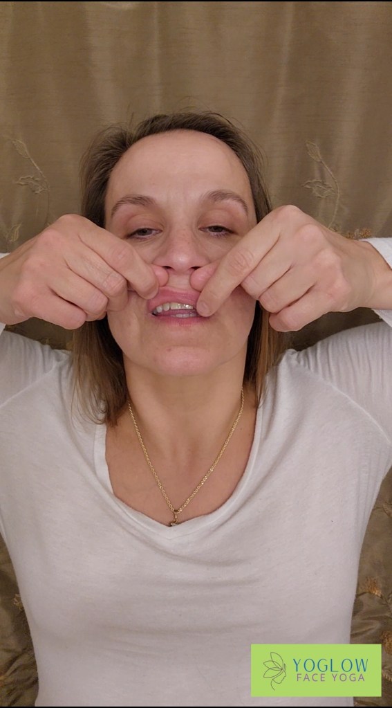 Face yoga for lips
