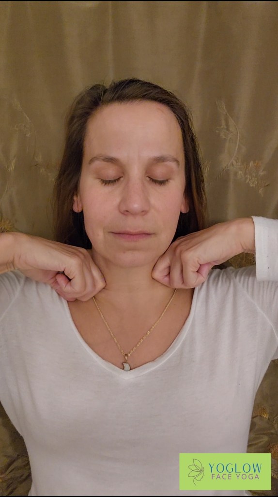 Face yoga on neck