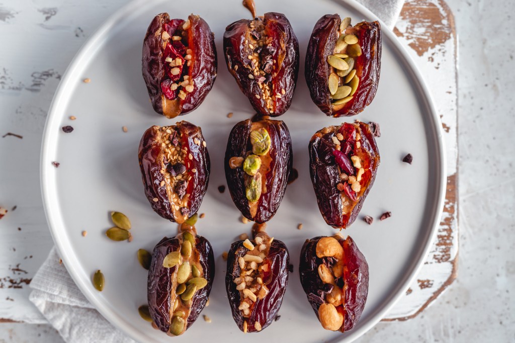 plate with dates stuffed with chocolate, nut butter and more: Best snacks for weight loss