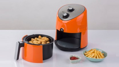air fryer and french fries