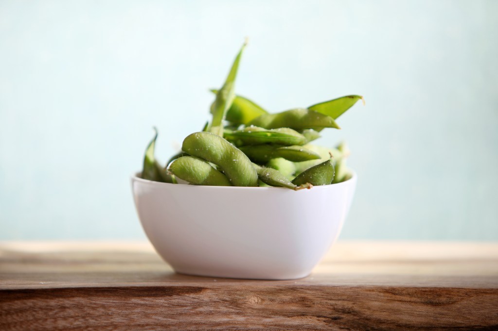 edamame in a bowl