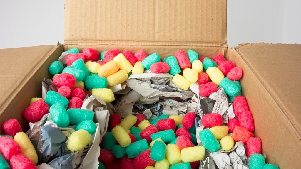 box of packing peanuts: homemade air fresheners