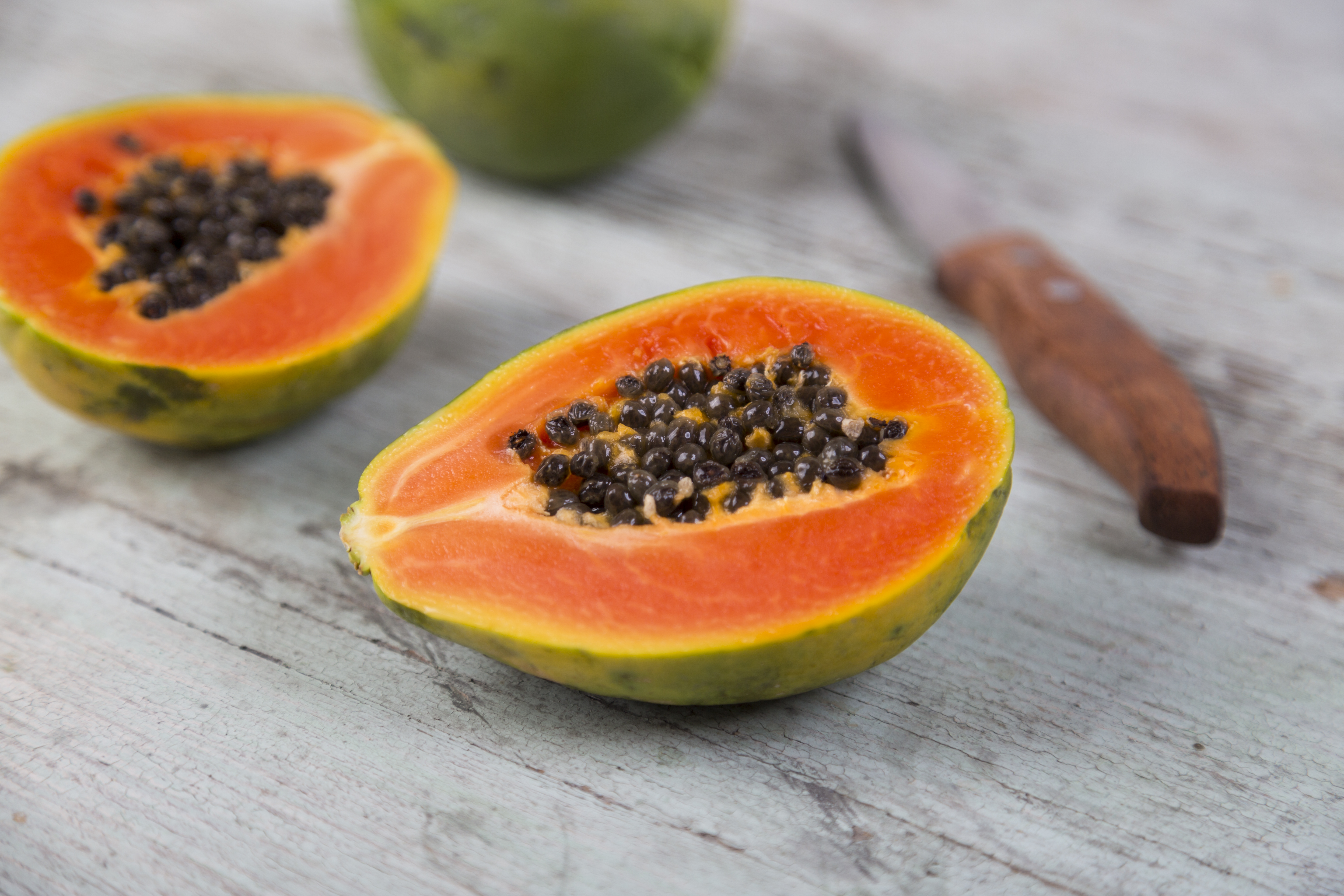 6. Maintains Youthful Skin: Papaya helps boost collagen production for healthy, vibrant skin