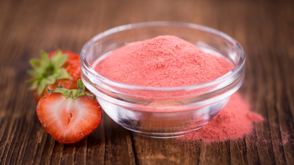 Freeze-dried strawberry powder powder