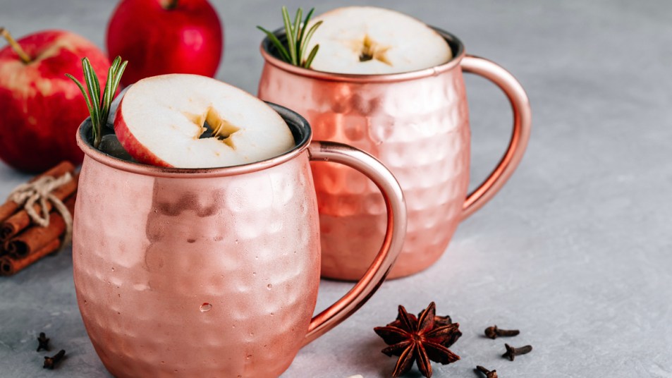 Apple Moscow mules