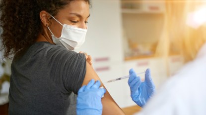 flu-vaccine-severe-covid