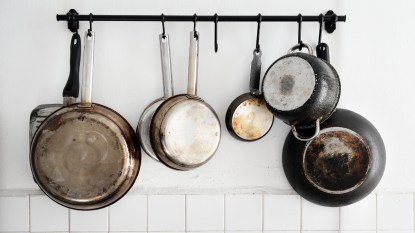 how-to-fix-a-warped-pan
