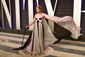Selma Blair attends the 2019 Vanity Fair Oscar Party