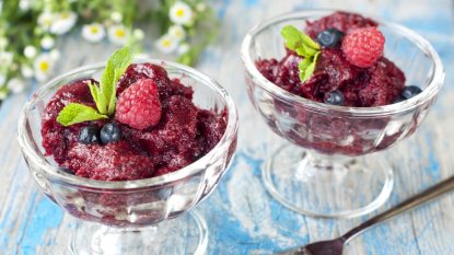 berry sorbet recipe, sorbets in two glass cups