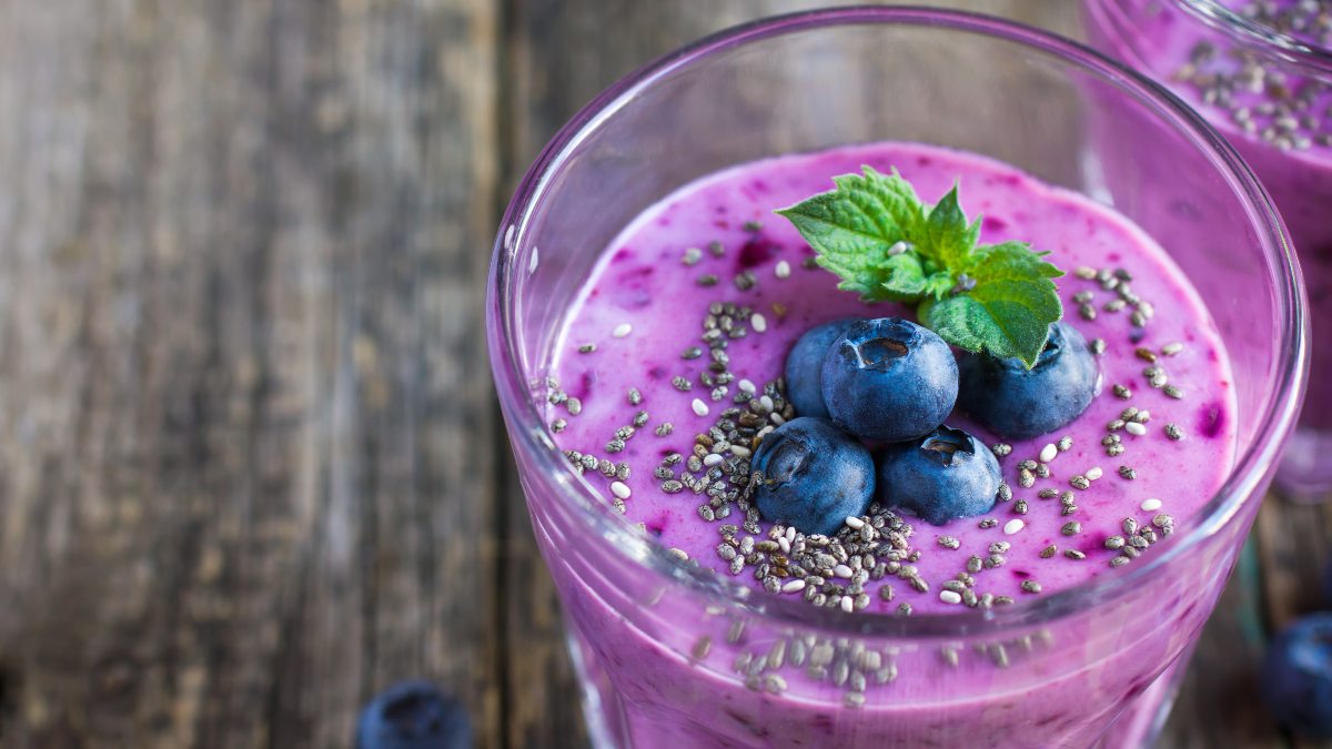 berry smoothie using quinoa, chia seeds, and blueberries