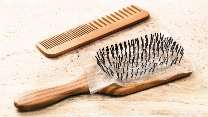 dryer sheet over a hairbrush–genius uses for dryer sheets