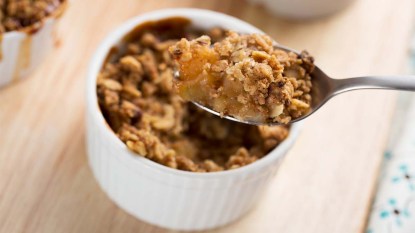 Apple crumble featured image