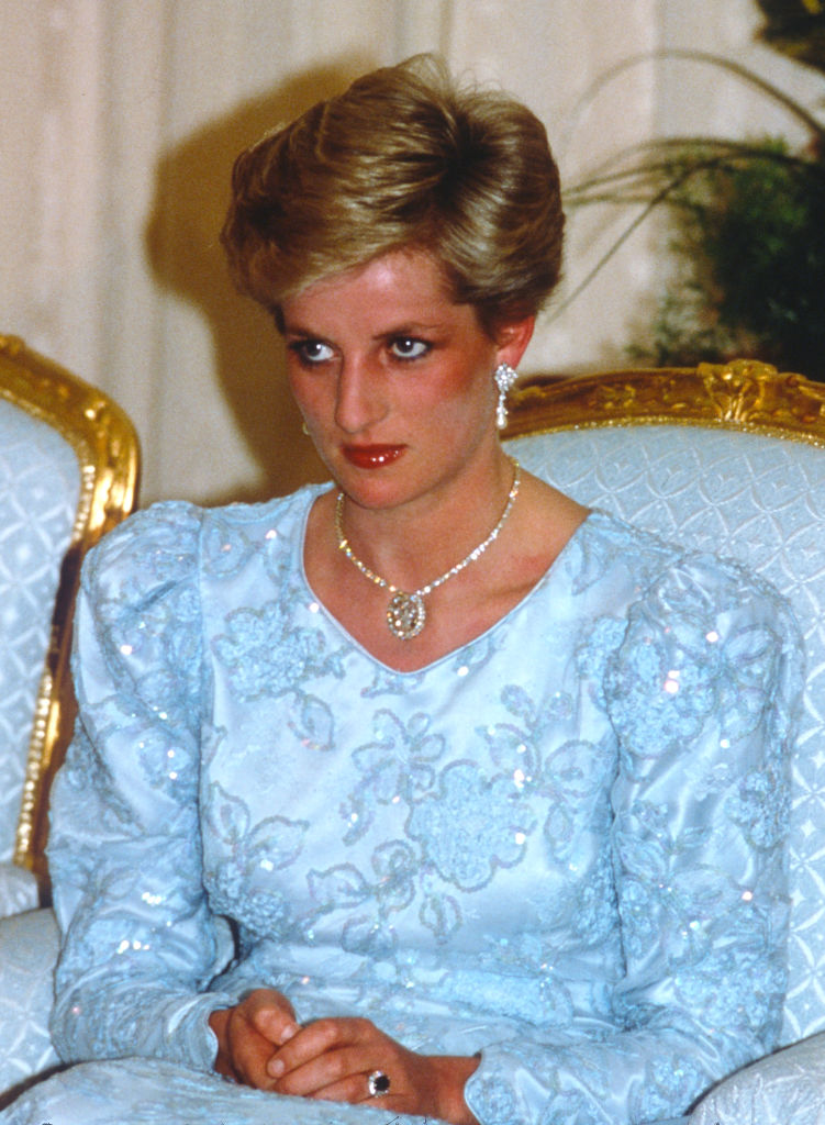 Princess Diana pearl drop earrings