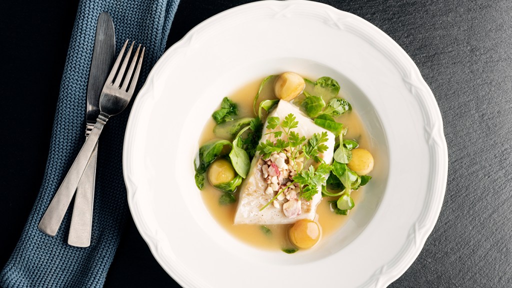 Cod on a plate: meal example for blood type diet