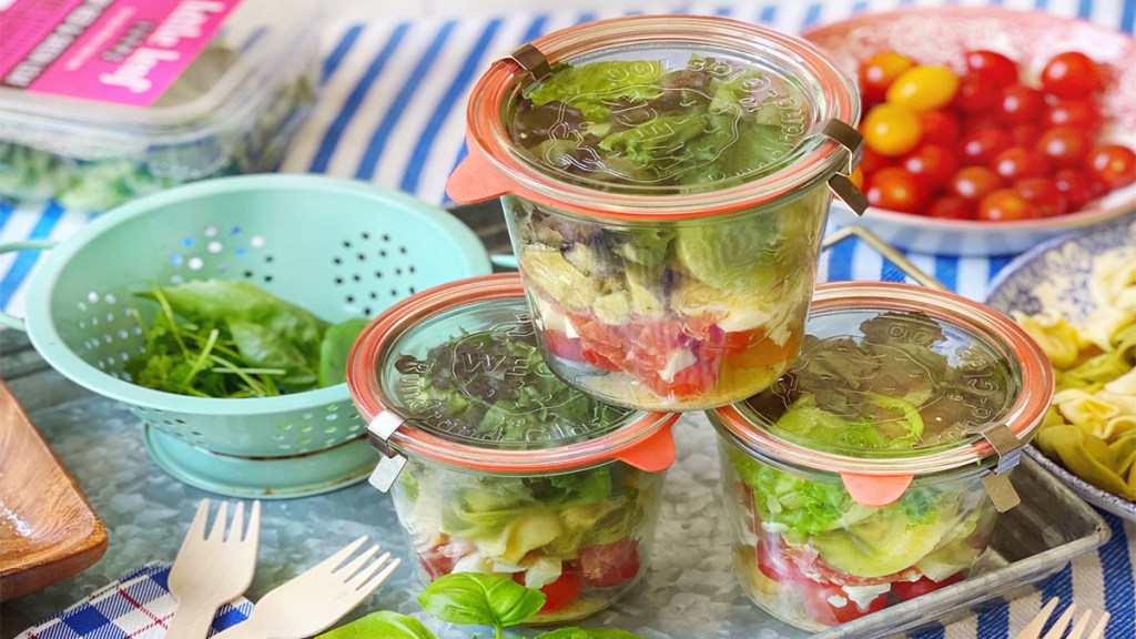 Summer Mason Jar Salads_1