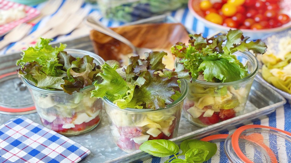 Summer Mason Jar Salads_2