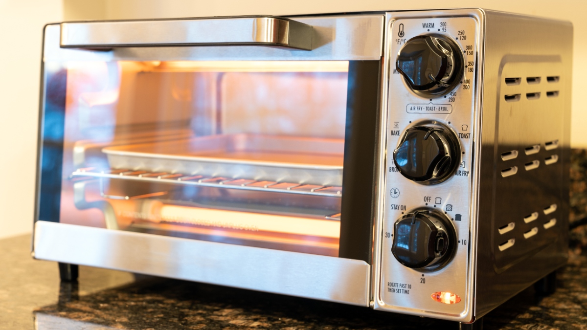 How To Clean A Toaster Oven And Keep It Clean!
