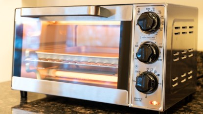 A clean toaster oven