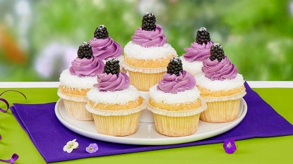 Blackberry Coconut Cupcakes