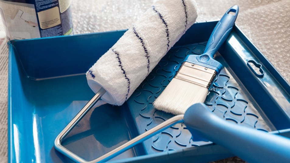How to Clean Paint Rollers: Home Improvement Pros Weigh In