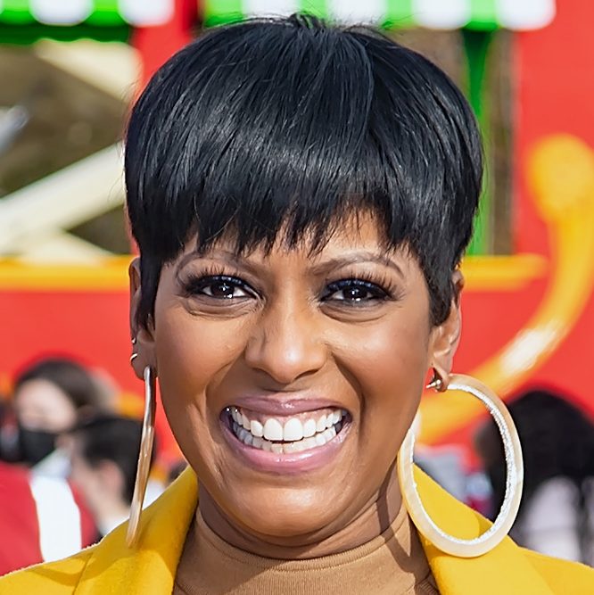 Tamron Hall with a pixie haircut that's one of the best haircuts for thin hair