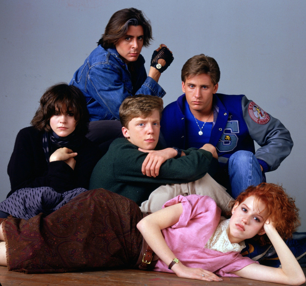 The Breakfast Club cast poses for a photo