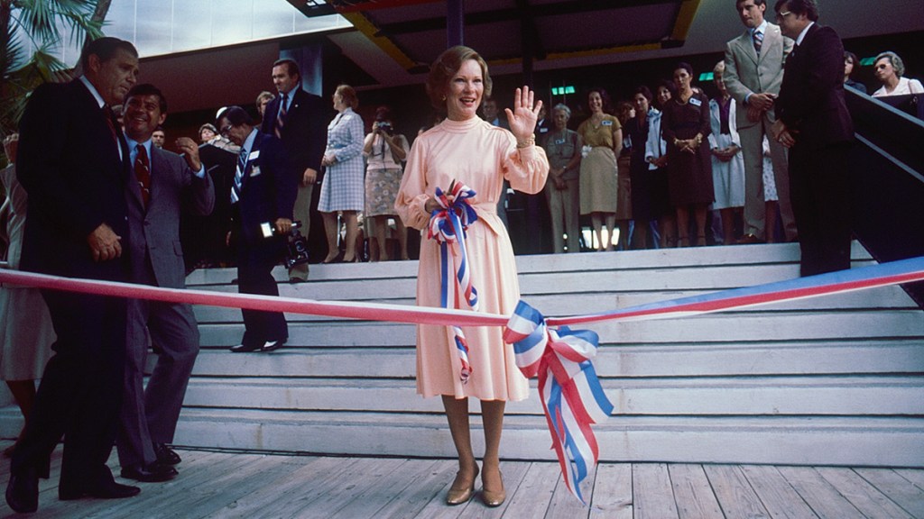 Rosalynn Carter cuts the ribbon at the dedication ceremony for the opening of the Tampa Museum, Tampa, Florida, September 1979