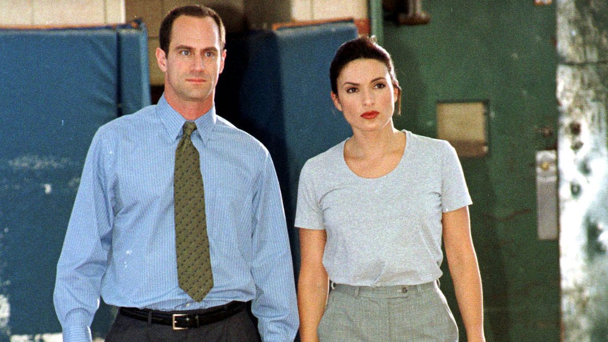 Chris Meloni and Mariska on the set of spinoff Law and Order: Special Victims Unit, 1999