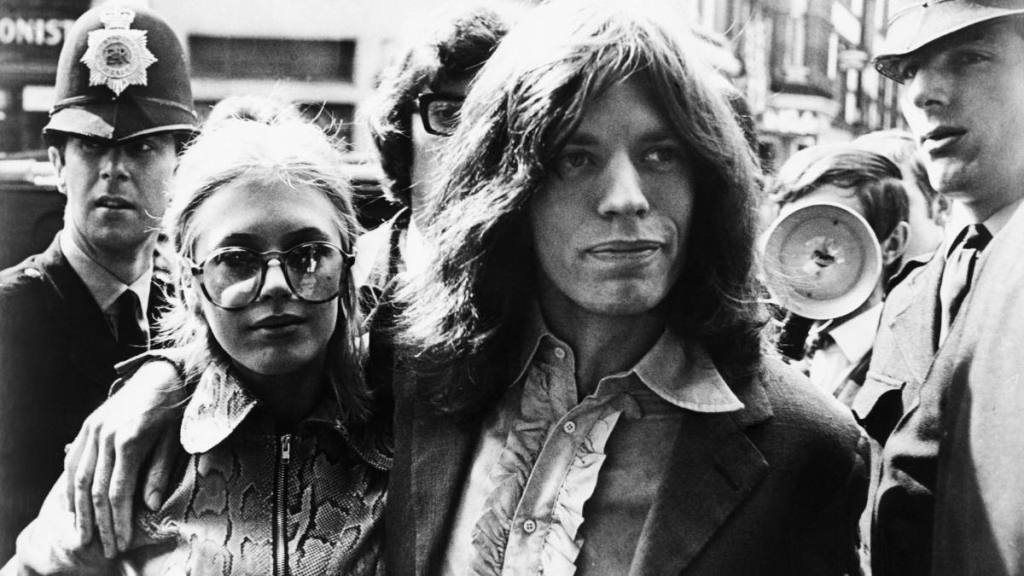 Mick Jagger Young: Mick Jagger of the Rolling Stones and girlfriend, singer Marianne Faithfull
