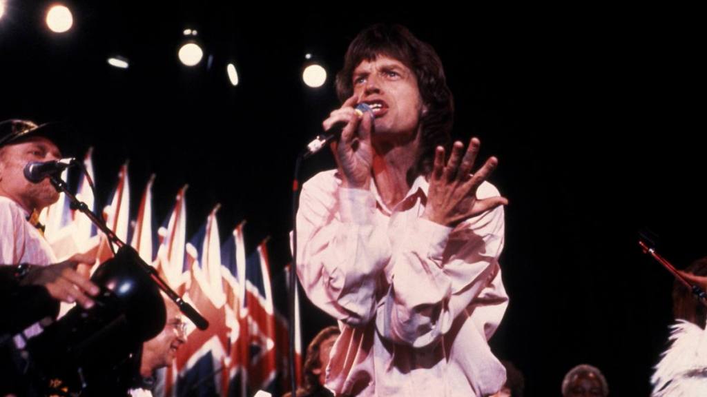 Mick Jagger Young: Mick Jagger performs at the 1988 Rock n Roll Hall of Fame Induction Ceremony