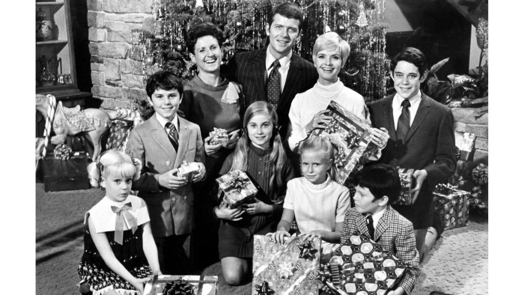 The Brady Bunch: The Voice of Christmas
