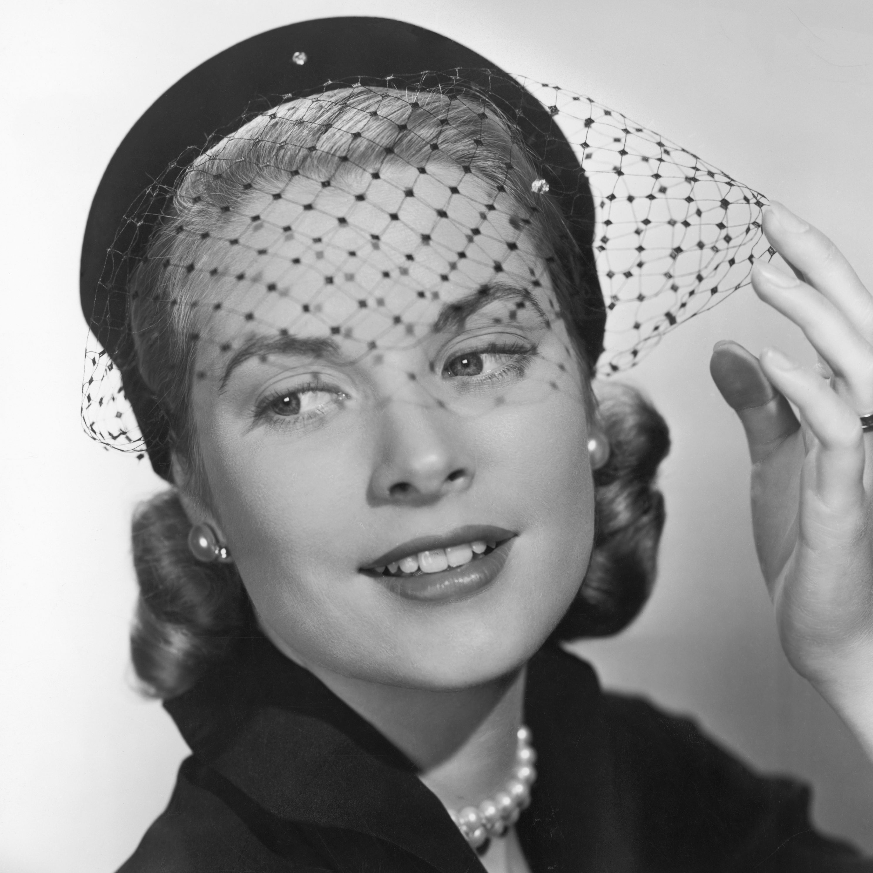 Grace Kelly in Fourteen Hours, 1951