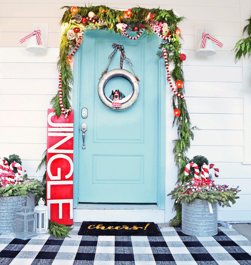 DIY outdoor Christmas decorations: Plaid meets farmhouse holiday doorway