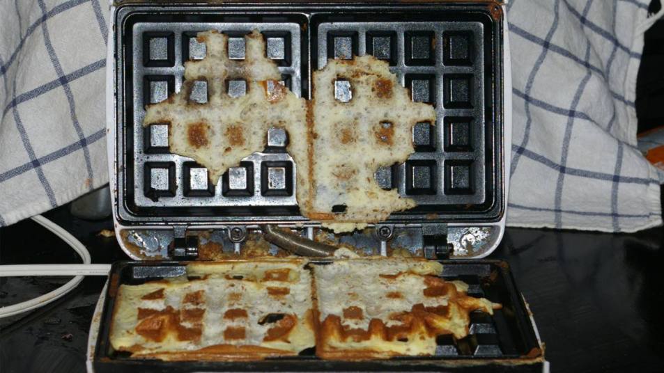 How to clean a waffle maker: Waffles stuck to the grill, kitchen/cooking failure.