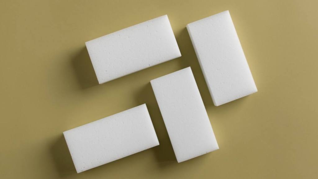 how do magic erasers work: melamine magic sponge cleaning equipment for household
