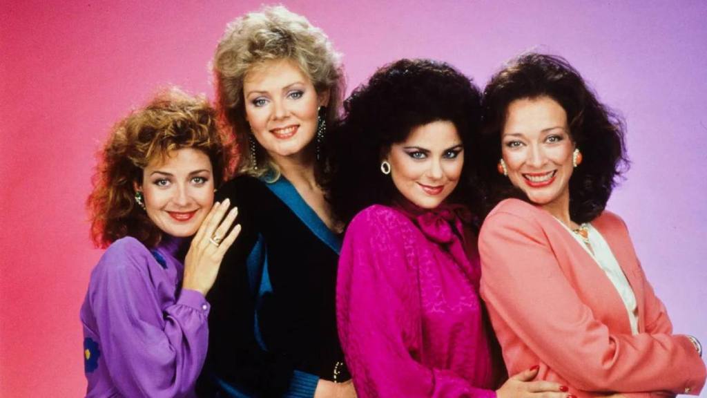 Ghostbusters Annie Potts and Hacks star Jean Smart on designing_women