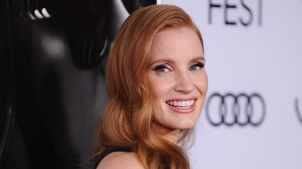 Jessica Chastain with pink eyeshadow