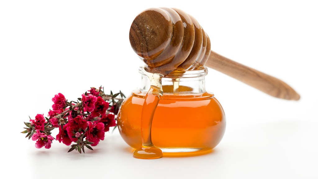 jar of manuka honey: does honey help with heartburn