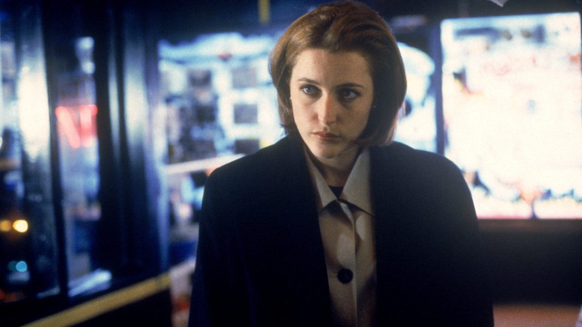 Gillian Anderson as Scully in The X-Files, 1996