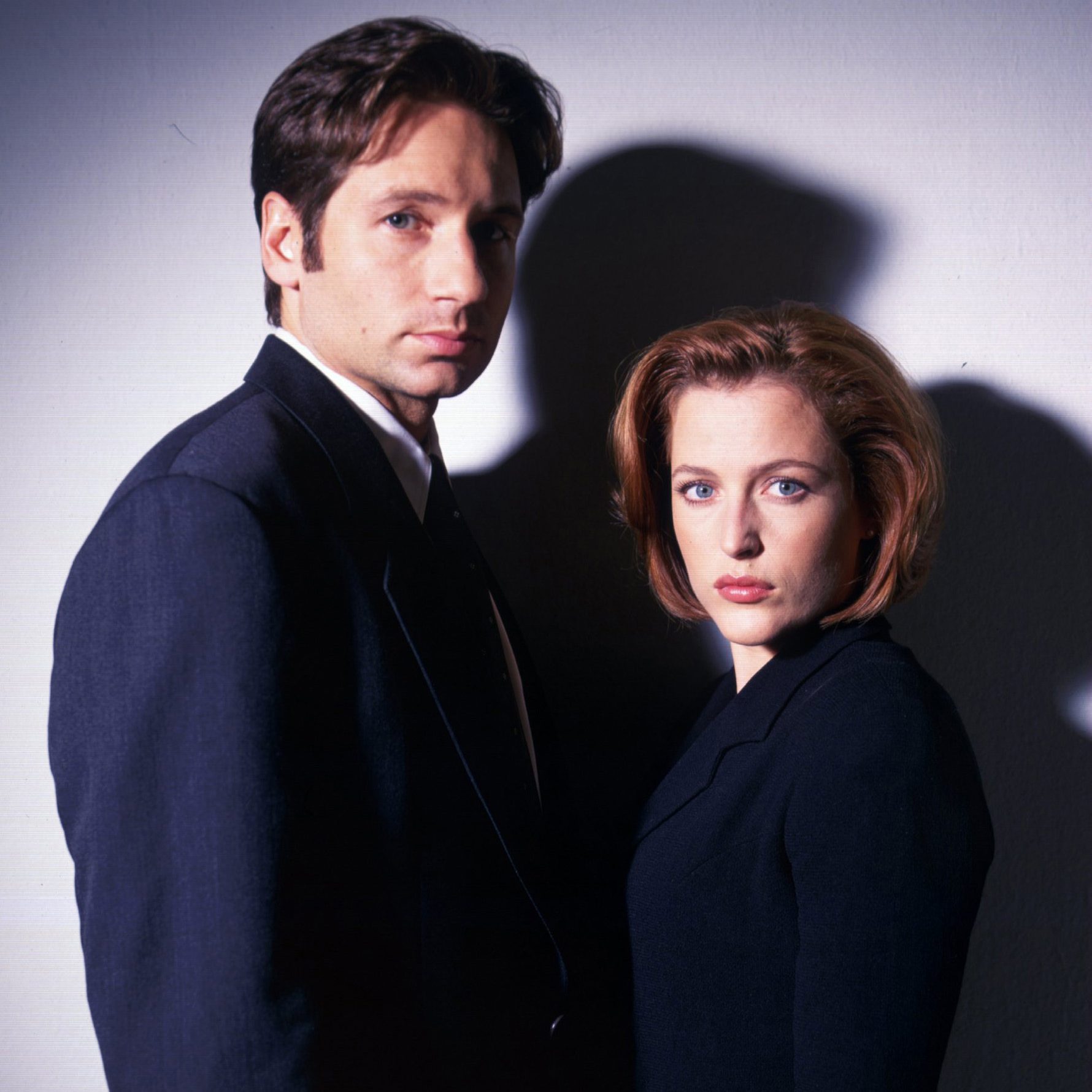 David Duchovny and Gillian Anderson in the X-Files, 1990s