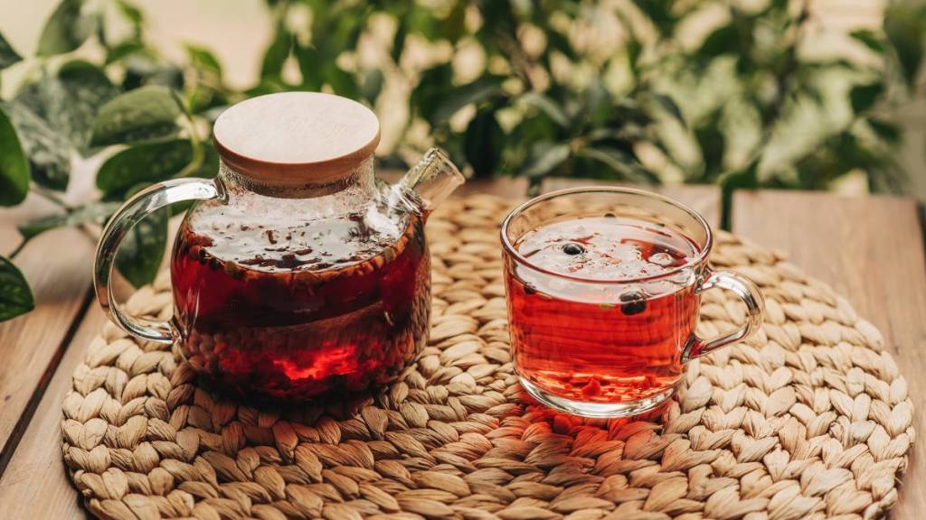 red tea; color you healthy