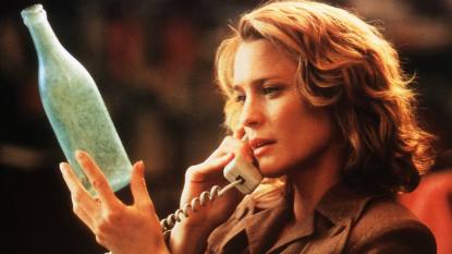 robin wright movies and tv shows: Robin Wright in 'Message in a Bottle' (1999)