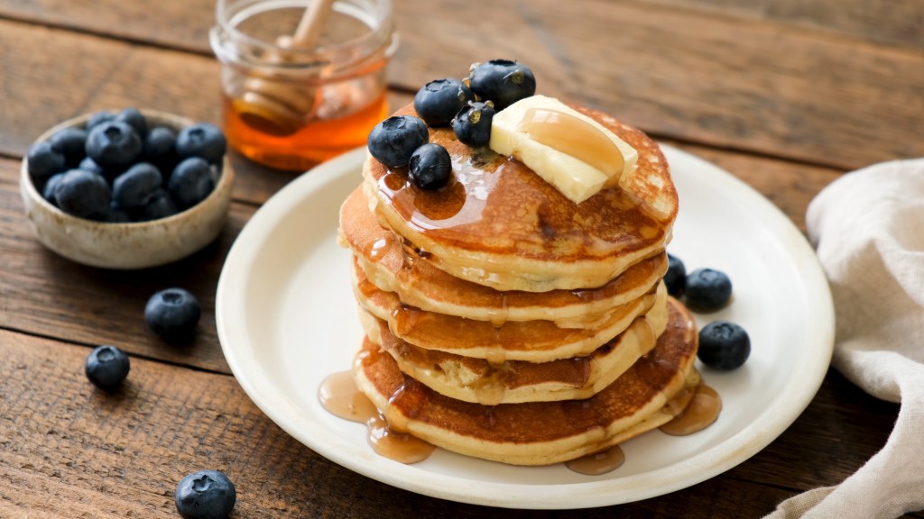stack of fluffy pancakes; genius uses for club soda