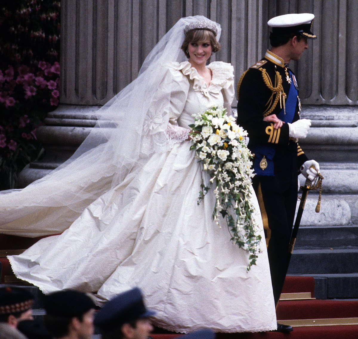 Princess Diana's Wedding Dress Designer Praises Meghan Markle's Elegant and  Classic Gown