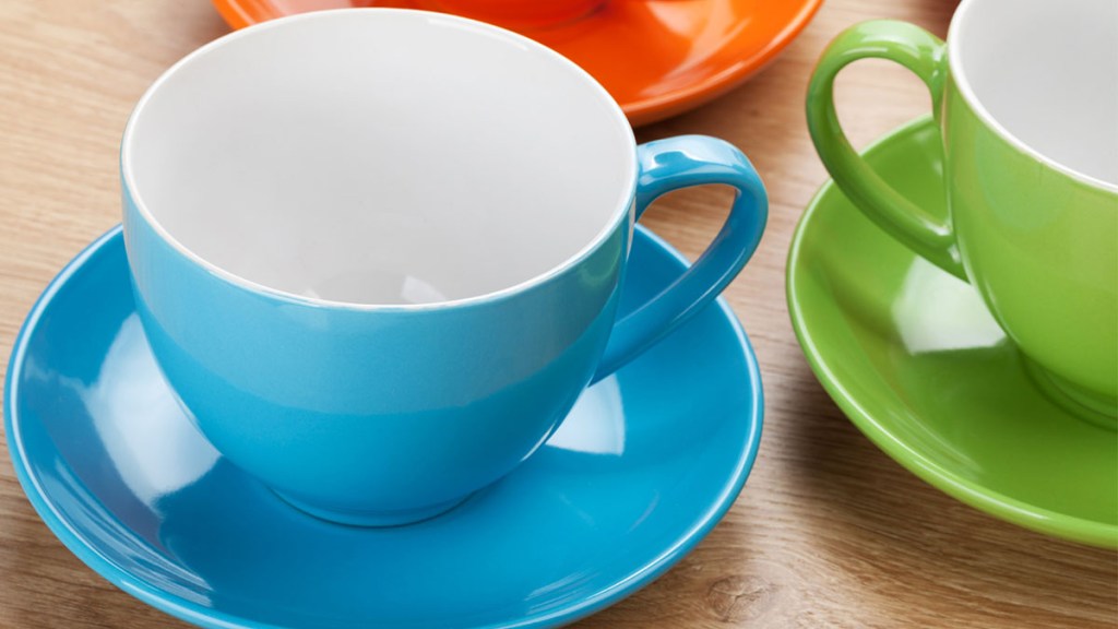 clean teacup—brilliant uses for club soda