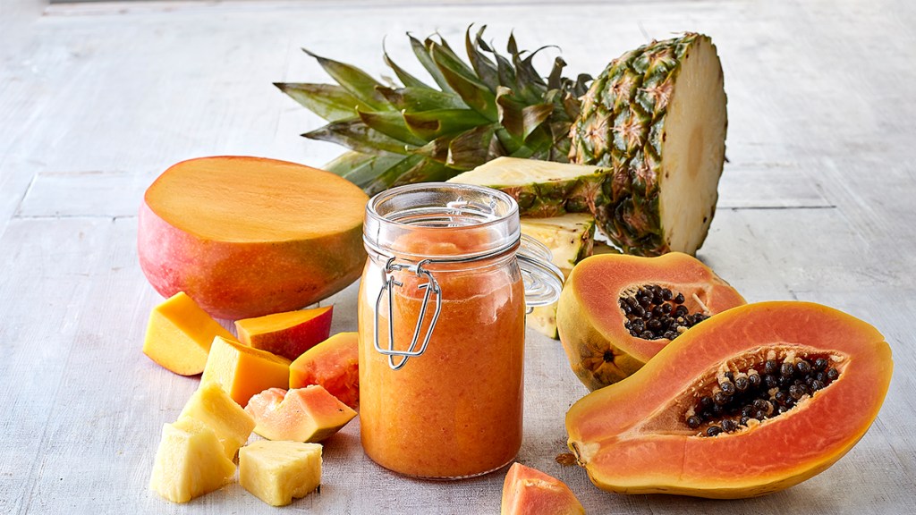 papaya and pineapple, which can end waking up with dry mouth