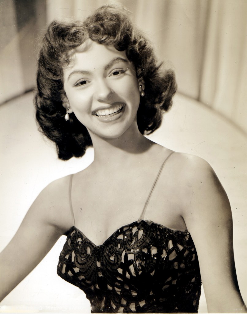Rita Moreno in 1950