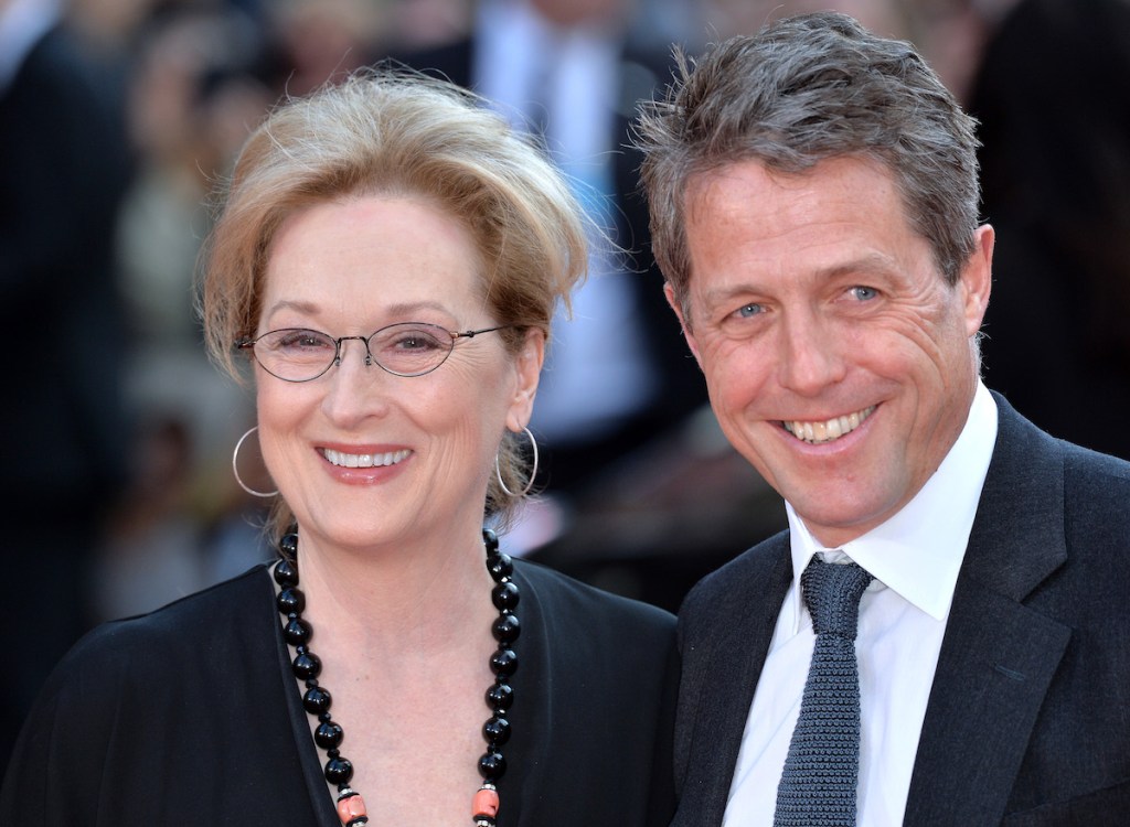 LONDON, ENGLAND - APRIL 12: Meryl Streep and Hugh Grant attend the World film premiere of "Florence Foster Jenkins" at Odeon Leicester Square on April 12, 2016 in London, England. es)