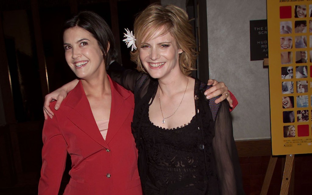 Phoebe Cates and Jennifer Jason Leigh at the premiere of 'The Anniversary Party,' 2001