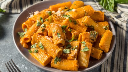 Spicy rigatoni vodka served on a plate